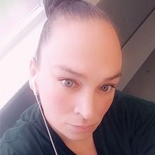 Устинова Карина